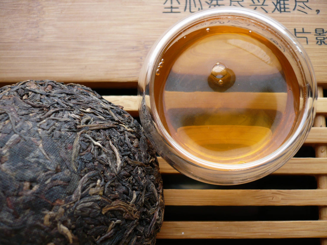 Pu-erh – živý čaj, který zraje jako víno a každým rokem získává na ceně